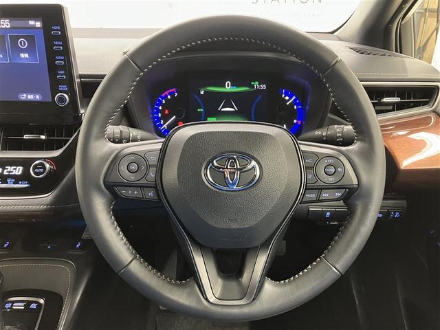 �X�e�A�����O�X�C�b�`�ɂđ��s���Ɏ������O�����ƂȂ��A�C���t�H���[�V�����f�B�X�v���C��I�[�f�B�I���삪�ł��܂��B�����ړ������Ȃ��̂ŁA���K�ň��S�ȃh���C�r���O�ɍv�����܂��B