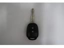 【キーレスエントリー】キーにドアのロック・アンロックボタンが付いてます。
