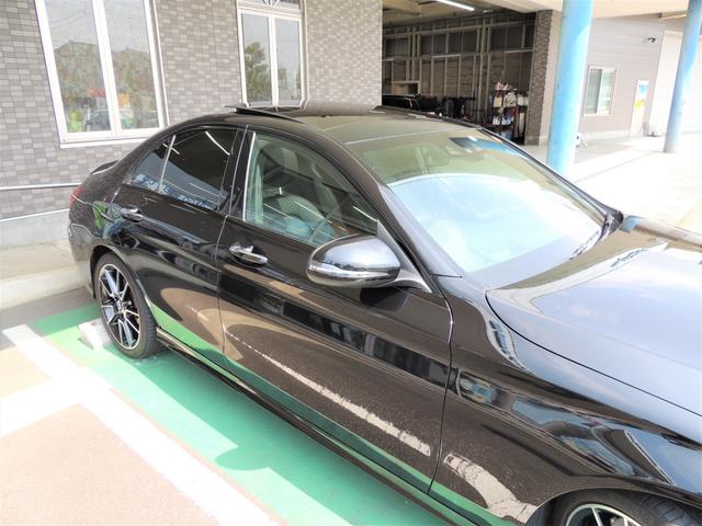 C43 4マチック エクスクルーシブPKG 黒革 パノラミックSR ブルメスターサウンド ナイトパッケージ レーダーセーフティー パヒュームアトマイザー ダイナミックLED アンビエントランプ Pトランク TVキャン(15枚目)