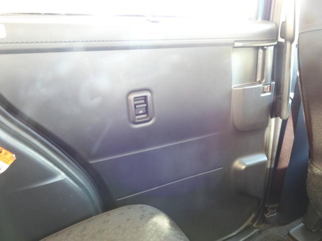 ルーミー G 4WD 地デジナビ バックカメラ ETC 両側電動スライドドア クルコン キーフリー ワンオーナー 中古スタッドレス付き(46枚目)