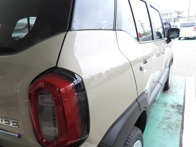 クロスビー ハイブリッドMX 4WD 全方位モニター付き9インチナビ 前後ドラレコ ETC マットバイザー付き HDMI Apple CarPlay シートヒーター LEDライト スズキコネクト対応 ウォークスルー 新車未登録(22枚目)