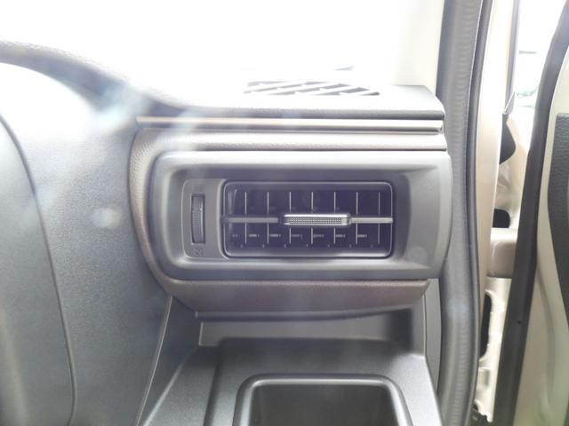 クロスビー ハイブリッドMX 4WD 全方位モニター付き9インチナビ 前後ドラレコ ETC マットバイザー付き HDMI Apple CarPlay シートヒーター LEDライト スズキコネクト対応 ウォークスルー 新車未登録(32枚目)