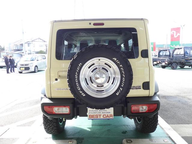 ジムニーノマド ＦＣ　ＵＳクラシック　８インチナビ　バックカメラ　ＥＴＣ　ミラー型前後ドラレコ　ディーンクロスカントリー　ＫＬＣパイプバンパー　サニーフェイスグリル　シートヒーター　ＬＥＤライト　パートタイム４ＷＤ　ＡＣＣ（3枚目）