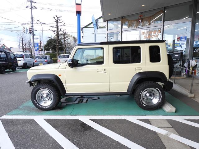 ジムニーノマド ＦＣ　ＵＳクラシック　８インチナビ　バックカメラ　ＥＴＣ　ミラー型前後ドラレコ　ディーンクロスカントリー　ＫＬＣパイプバンパー　サニーフェイスグリル　シートヒーター　ＬＥＤライト　パートタイム４ＷＤ　ＡＣＣ（5枚目）