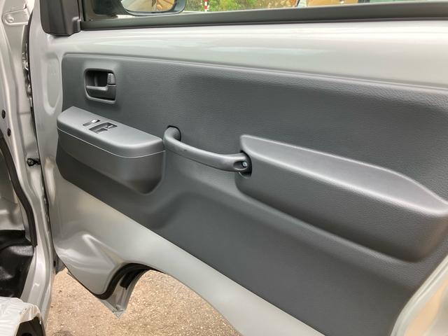 キャリイトラック ＫＣエアコン・パワステ　キーレスエントリー　４ＷＤ　アイドリングストップ　ＥＳＣ　運転席・助手席エアバック　エアコン　パワーステアリング（27枚目）