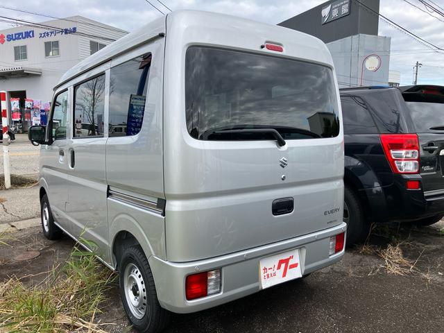 エブリイ ＰＡリミテッド　キーレスエントリー　４ＷＤ　オートライト　クリアランスソナー　オートマチックハイビーム　運転席・助手席エアバック　ＡＢＳ　ＥＳＣ　盗難防止システム　衝突安全ボディ　衝突被害軽減システム（13枚目）