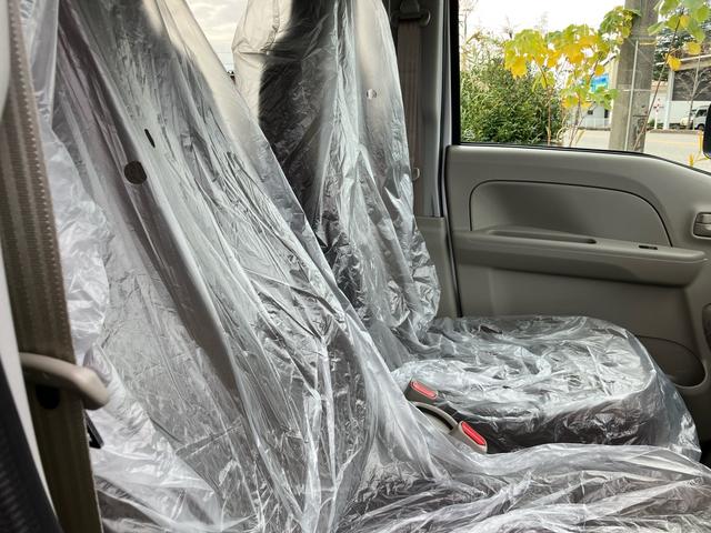 エブリイ ＰＡリミテッド　キーレスエントリー　４ＷＤ　オートライト　クリアランスソナー　オートマチックハイビーム　運転席・助手席エアバック　ＡＢＳ　ＥＳＣ　盗難防止システム　衝突安全ボディ　衝突被害軽減システム（37枚目）