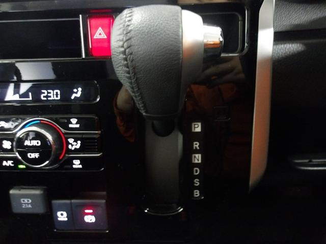 ルーミー カスタムＧ　フルセグ　メモリーナビ　ＤＶＤ再生　バックカメラ　衝突被害軽減システム　ＥＴＣ　ドラレコ　両側電動スライド　ＬＥＤヘッドランプ　ウオークスルー　アイドリングストップ（6枚目）