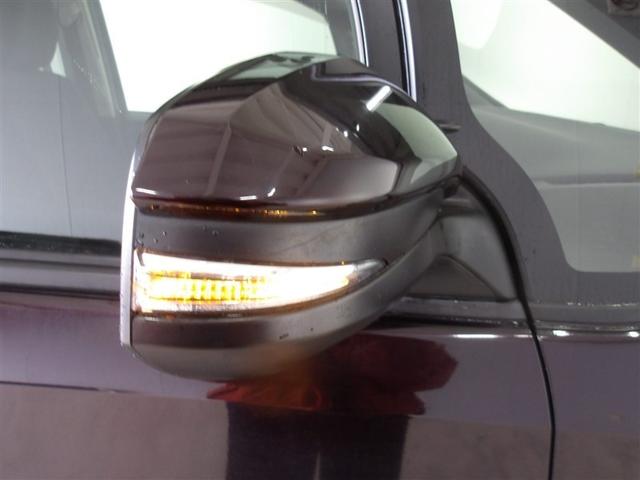 ノア Ｘ　４ＷＤ　フルセグ　メモリーナビ　ＤＶＤ再生　ミュージックプレイヤー接続可　バックカメラ　衝突被害軽減システム　ＥＴＣ　ドラレコ　両側電動スライド　ＬＥＤヘッドランプ　ウオークスルー　乗車定員７人（32枚目）