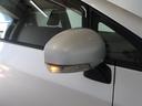 ターンランプ付きミラーは対向車、歩行者からの視認性UPで安全性が高まります。スタイリッシュなデザインで人気な装備です。