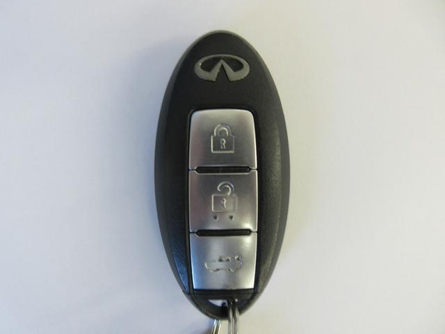 フーガ 250GT Aパッケージ 純正HDDナビ LEDヘッド プッシュスタート ブルートゥース ステアスイッチ オートライト 電動シート クルコン 純正アルミ Wエアコン(69枚目)