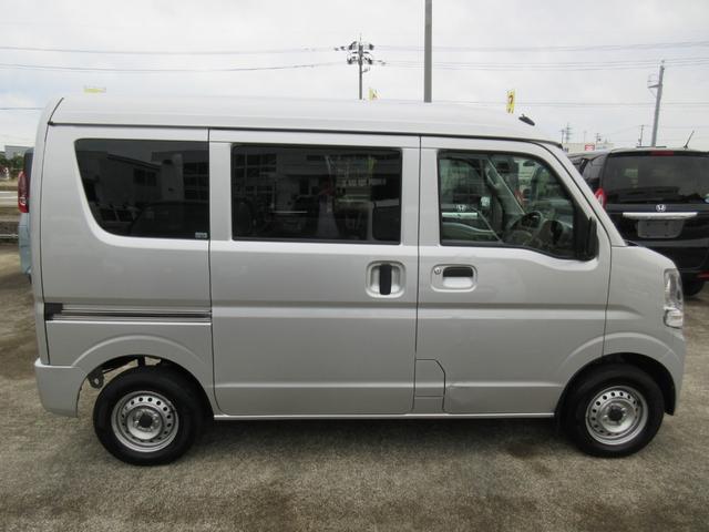 ＮＶ１００クリッパーバン ＤＸ　４ＷＤ　ハイルーフ　キーレスエントリー　両側スライドドア　ＡＢＳ（9枚目）