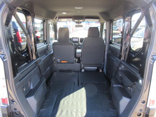Ｎ－ＶＡＮ＋スタイル クール・ホンダセンシング　衝突軽減ブレーキ　社外メモリーナビ　プッシュスタート　１オーナー車　両側スライド　ブルートゥース　ステアスイッチ　クルコン　オートエアコン（18枚目）