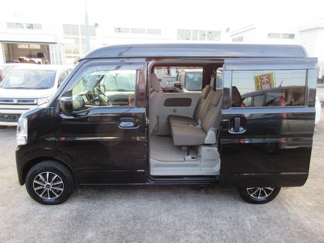 ＮＶ１００クリッパーバン ＧＸ　衝突軽減ブレーキ　純正メモリーナビ　キーレス　ブルートゥース　コーナーセンサー　ＡＢＳ　ＣＤ（5枚目）