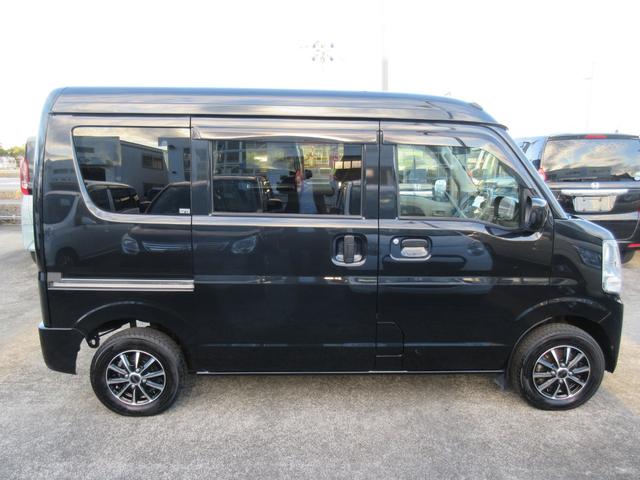 ＮＶ１００クリッパーバン ＧＸ　衝突軽減ブレーキ　純正メモリーナビ　キーレス　ブルートゥース　コーナーセンサー　ＡＢＳ　ＣＤ（9枚目）