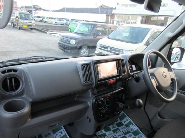 ＮＶ１００クリッパーバン ＧＸ　衝突軽減ブレーキ　純正メモリーナビ　キーレス　ブルートゥース　コーナーセンサー　ＡＢＳ　ＣＤ（65枚目）