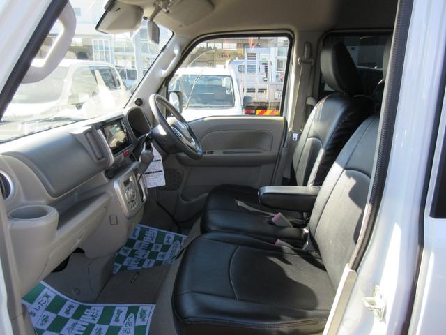 エブリイワゴン ＰＺターボ　４ＷＤ　衝突軽減ブレーキ　左電動スライド　社外ＳＤナビ　ディスチャージ　Ｆフォグ　ステアスイッチ　ブルートゥース　シートヒーター　オートエアコン　アルミ（12枚目）