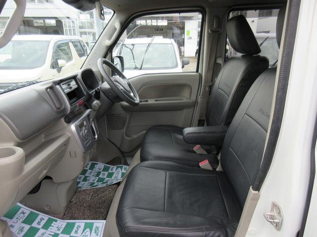 エブリイワゴン ＰＺターボ　４ＷＤ　ハイルーフ　衝突軽減ブレーキ　左側電動スライド　プッシュスタート　ディスチャージ　シートヒーター　オートエアコン　純正アルミ　ＣＤ　Ｆフォグ（12枚目）