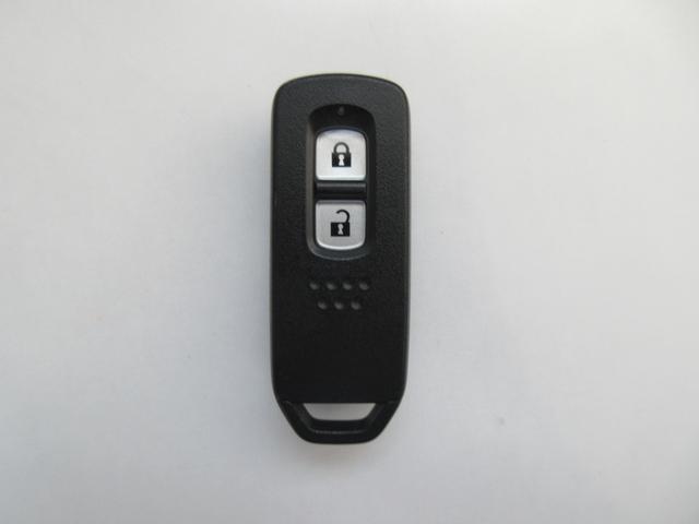 Ｎ－ＷＧＮ Ｌホンダセンシング　衝突軽減ブレーキ　社外８インチナビ　プッシュスタート　ブルートゥース　ステアスイッチ　ＥＴＣ　シートヒーター　オートライト　クルコン　コーナーセンサー（68枚目）