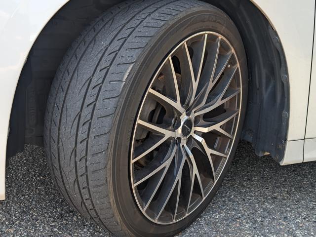 アルファード 2.5S Aパッケージ4WD20インチアルミ車高調(19枚目)