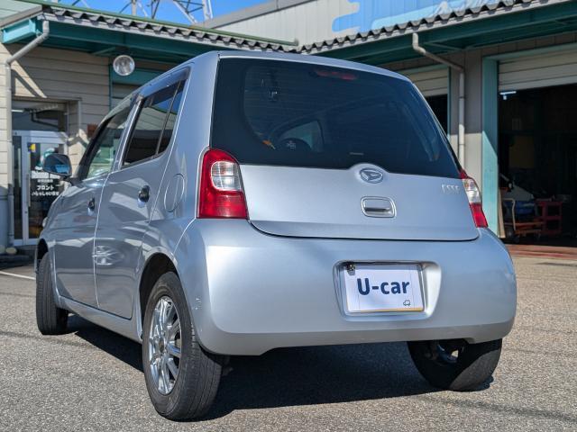 エッセ D5速MT(3枚目)