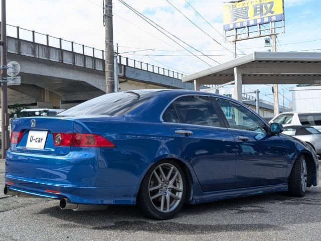 アコード ユーロR 車高調 社外マフラー(9枚目)