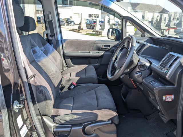 ステップワゴンスパーダ Ｚ　両側パワースライドドアナビバックモニター（13枚目）