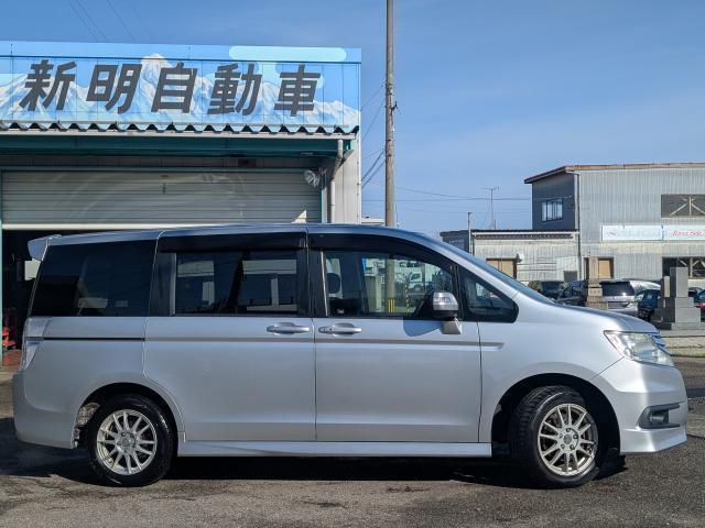 ���₢���킹�A������͖����ʘb�ԍ��O�O�U�U�X�V�O�R�W�W�U�O�O�R�ɂĂ��d�b���������I