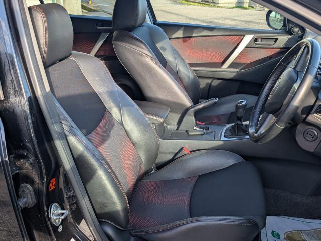 マツダスピードアクセラ ベースグレード　６ＭＴ（13枚目）