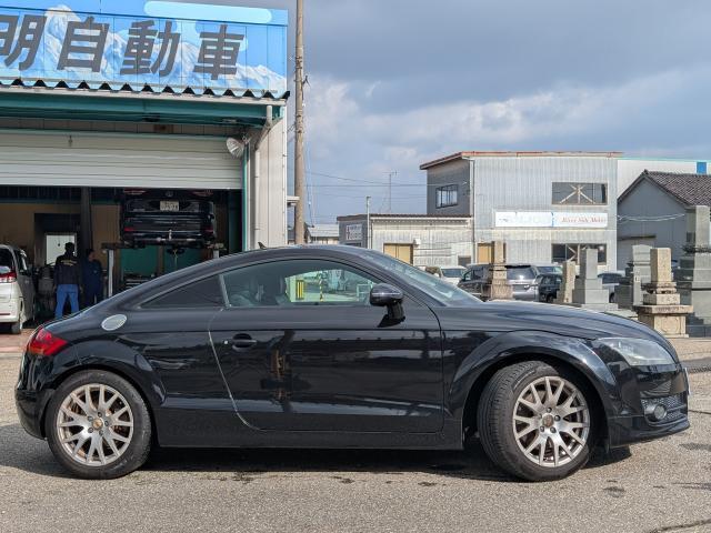 ���₢���킹�A������͖����ʘb�ԍ��O�O�U�U�X�V�O�R�W�W�U�O�O�R�ɂĂ��d�b���������I