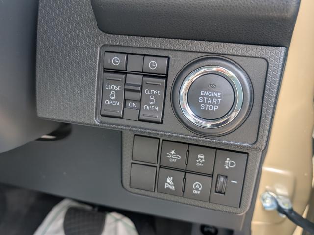 タント ファンクロス 4WD両側パワースライドドア(10枚目)