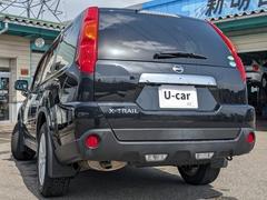 店舗から離れた駐車場で保管している車両もございます。ご来店の際は事前にご一報頂けますとお待たせする事が無くよろしいかと思いますので、お願い申し上げます。 3