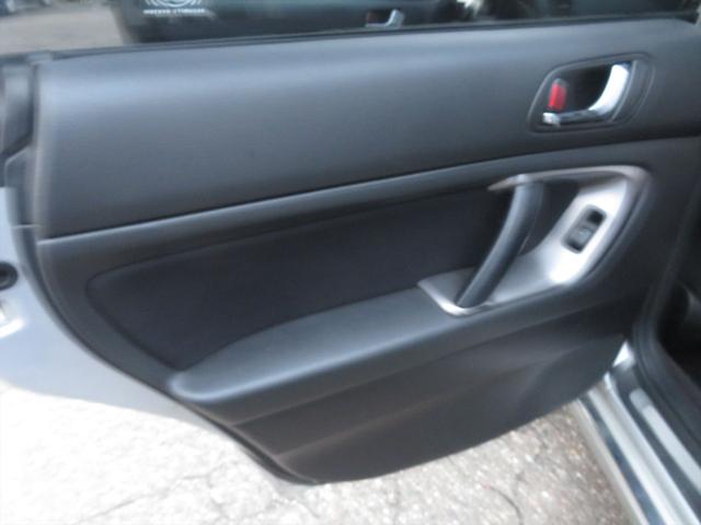 レガシィB4 3.0RスペックB 後期仕様 4WD 6MT 無改造 R7年車検合格 走行異常無し キーレス 歴代記録簿保管有 電動格納ミラー エアコン パワーシート ユーザー買取り車(59枚目)