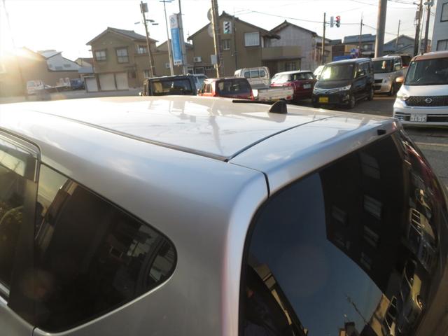 ノート Ｘ　ＤＩＧ－Ｓ　純正ナビＴＶ　スマートキーレス　プッシュスタート　ＥＴＣ　バックカメラ　電動格納ミラー　パワーステアリング　パワーウィンドウ　エアコン　両席エアバッグ（14枚目）