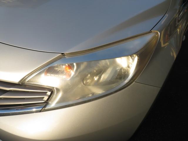 ノート Ｘ　ＤＩＧ－Ｓ　純正ナビＴＶ　スマートキーレス　プッシュスタート　ＥＴＣ　バックカメラ　電動格納ミラー　パワーステアリング　パワーウィンドウ　エアコン　両席エアバッグ（17枚目）