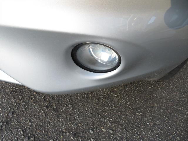 ノート Ｘ　ＤＩＧ－Ｓ　純正ナビＴＶ　スマートキーレス　プッシュスタート　ＥＴＣ　バックカメラ　電動格納ミラー　パワーステアリング　パワーウィンドウ　エアコン　両席エアバッグ（19枚目）