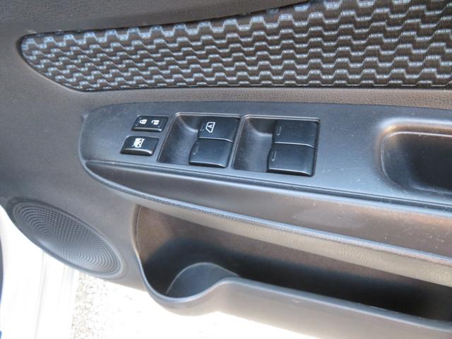 ノート Ｘ　ＤＩＧ－Ｓ　純正ナビＴＶ　スマートキーレス　プッシュスタート　ＥＴＣ　バックカメラ　電動格納ミラー　パワーステアリング　パワーウィンドウ　エアコン　両席エアバッグ（56枚目）