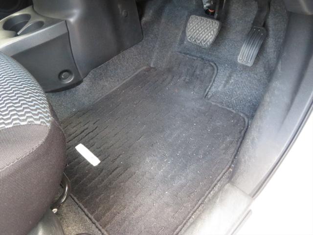 ノート Ｘ　ＤＩＧ－Ｓ　純正ナビＴＶ　スマートキーレス　プッシュスタート　ＥＴＣ　バックカメラ　電動格納ミラー　パワーステアリング　パワーウィンドウ　エアコン　両席エアバッグ（63枚目）