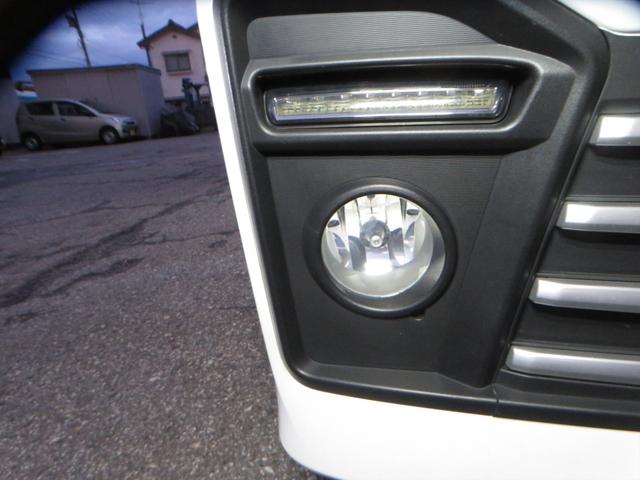 デイズルークス ライダー 4WD ターボ オーテック15インチアルミホイール フルセグ社外カーナビ(アラウンドビュー連動) オールアラウンドビュー インテリジェントエマージェンシーブレーキ ワンオーナー 電動格納ミラー(18枚目)