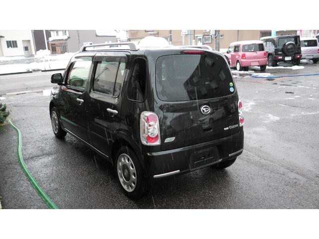 ミラココア ココアプラスX エアコン パワーステアリング パワーウィンドウ 両席エアバッグ ABS 盗難防止システム 衝突安全ボテイ キーレスエントリー アイドリングストップ スマートキー 電動格納ミラー ベンチシート CD(6枚目)