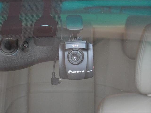 ドライブレコーダー付きです。リアルな映像と音声の記録がもしもの時のトラブル回避などに役立ちます。