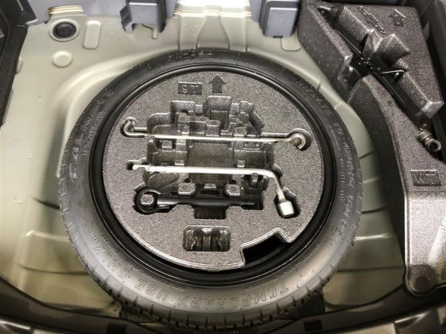 カローラツーリング ハイブリッド　ダブルバイビー　サポカーＳ　クルーズコントロール　ＥＴＣ　ドライブレコーダー　シートヒーターメディアプレイヤー接続　バックモニター　車線逸脱警報　横滑り防止装置　ＬＥＤヘッドライト　スマートキー　純正アルミ（34枚目）