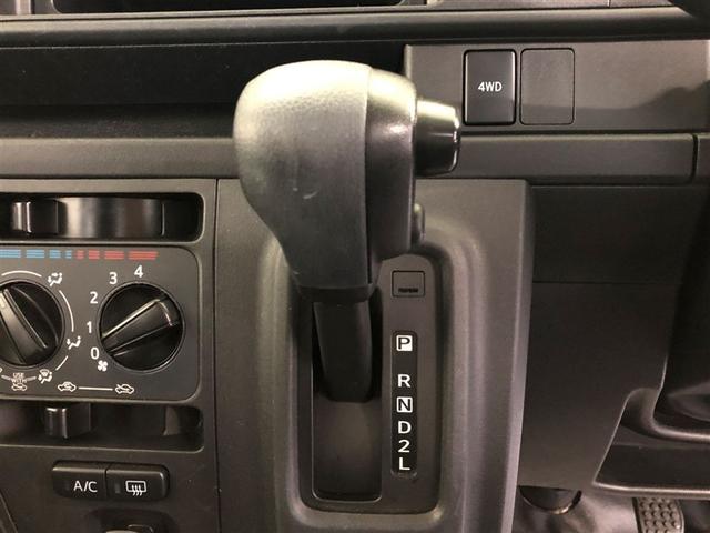 ハイゼットカーゴ ＤＸ　ＳＡＩＩＩ　サポカーＳ　４ＷＤ　車線逸脱警報　横滑り防止装置　モケットシート　キーレスエントリー　パワーステアリング　パワーウィンドウ　ＬＥＤヘッドライト　アイドリングストップ　先進ライト（6枚目）