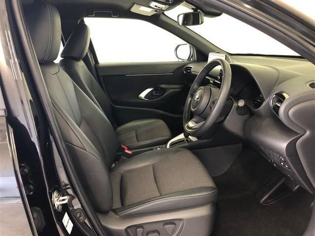 ヤリスクロス ハイブリッドＺ　４ＷＤ　ミュージックプレイヤー接続可　バックカメラ　衝突被害軽減システム　ＥＴＣ　ＬＥＤヘッドランプ（20枚目）