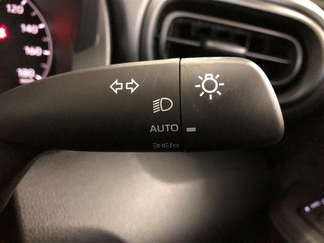 ヤリス ハイブリッドＵ　サポカーＳ　クルーズコントロール　ＥＴＣ　メディアプレイヤー接続　バックモニター　車線逸脱警報　横滑り防止装置　モケットシート　先進ライト　パワーウィンドウ　パワーステアリング　スマートキー（19枚目）