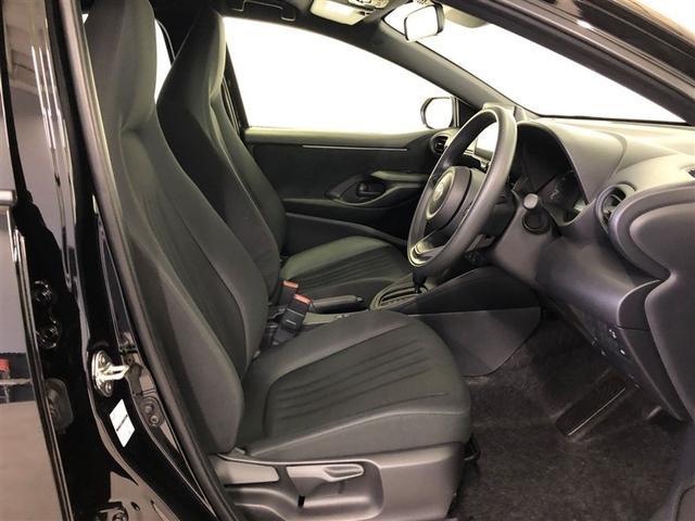 ヤリス ハイブリッドＵ　サポカーＳ　クルーズコントロール　ＥＴＣ　メディアプレイヤー接続　バックモニター　車線逸脱警報　横滑り防止装置　モケットシート　先進ライト　パワーウィンドウ　パワーステアリング　スマートキー（28枚目）