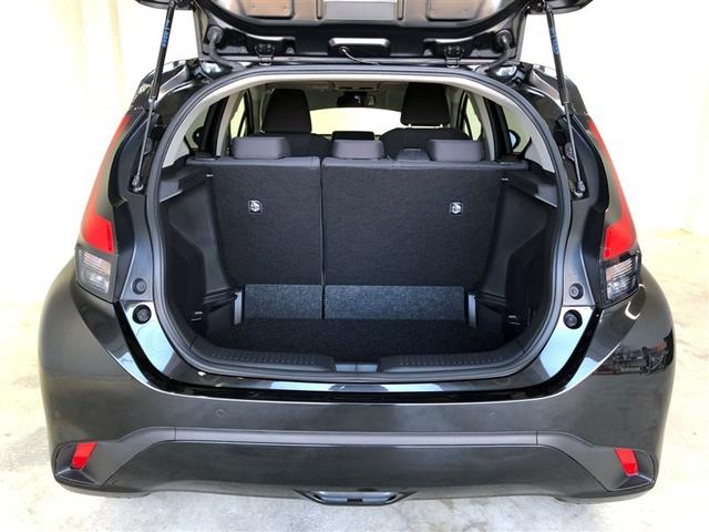 アクア Z サポカーS クルーズコントロール パノラミックビューモニター ブラインドスポットモニター 電源コンセント メディアプレイヤー接続 バックモニター 車線逸脱警報 横滑り防止装置 純正アルミ スマートキー(30枚目)