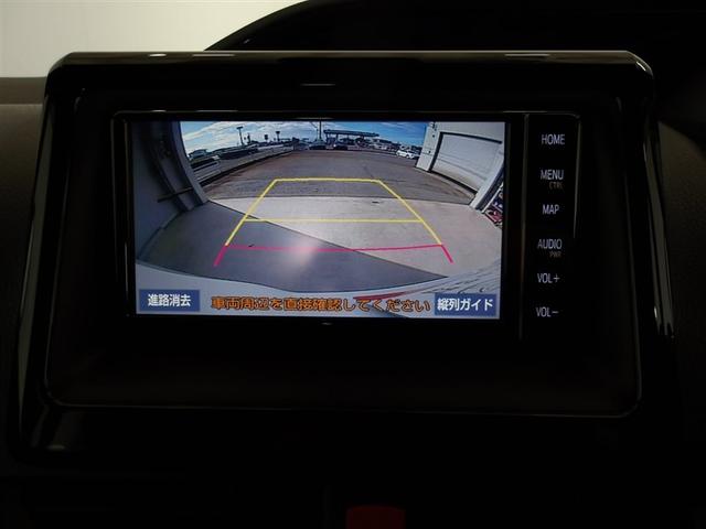 バックモニター付きで後方を確認しながら安心して駐車することが出来ます。