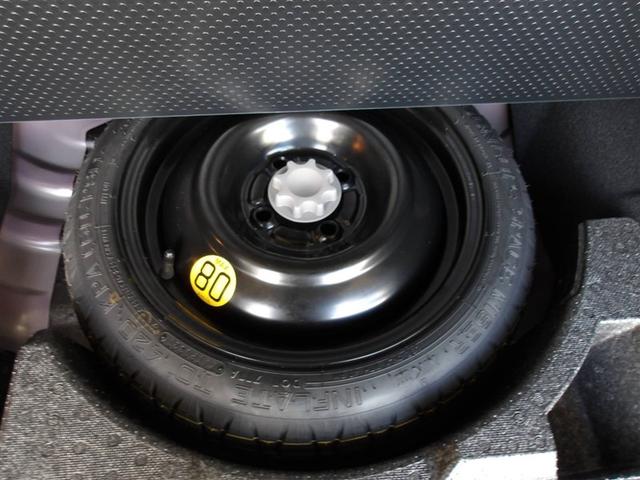 いざという時の応急用タイヤを装備しています。