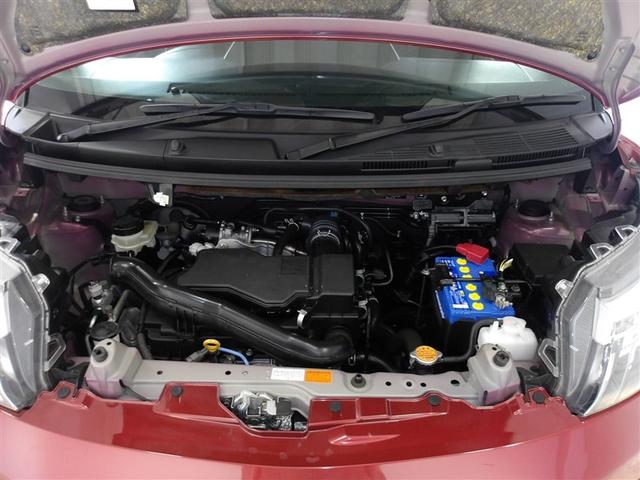 内装・外装はもちろん、エンジンルームまで徹底洗浄！プロならではの仕上がりです。